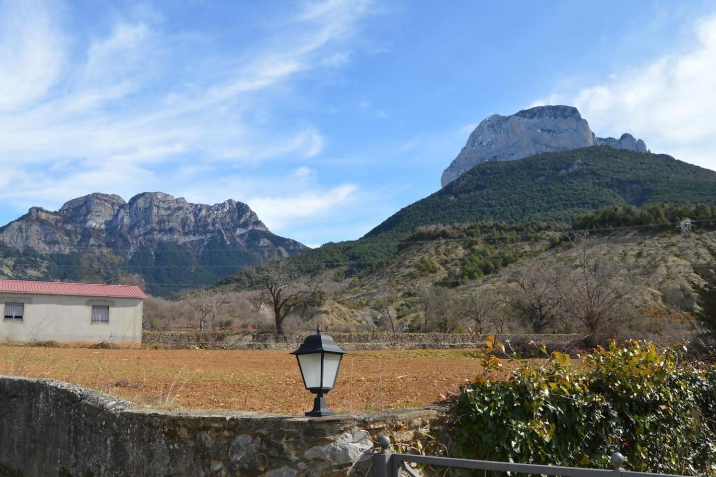 La Vinaza Ordesa Ainsa Casa Rural Laspuña Extérieur photo